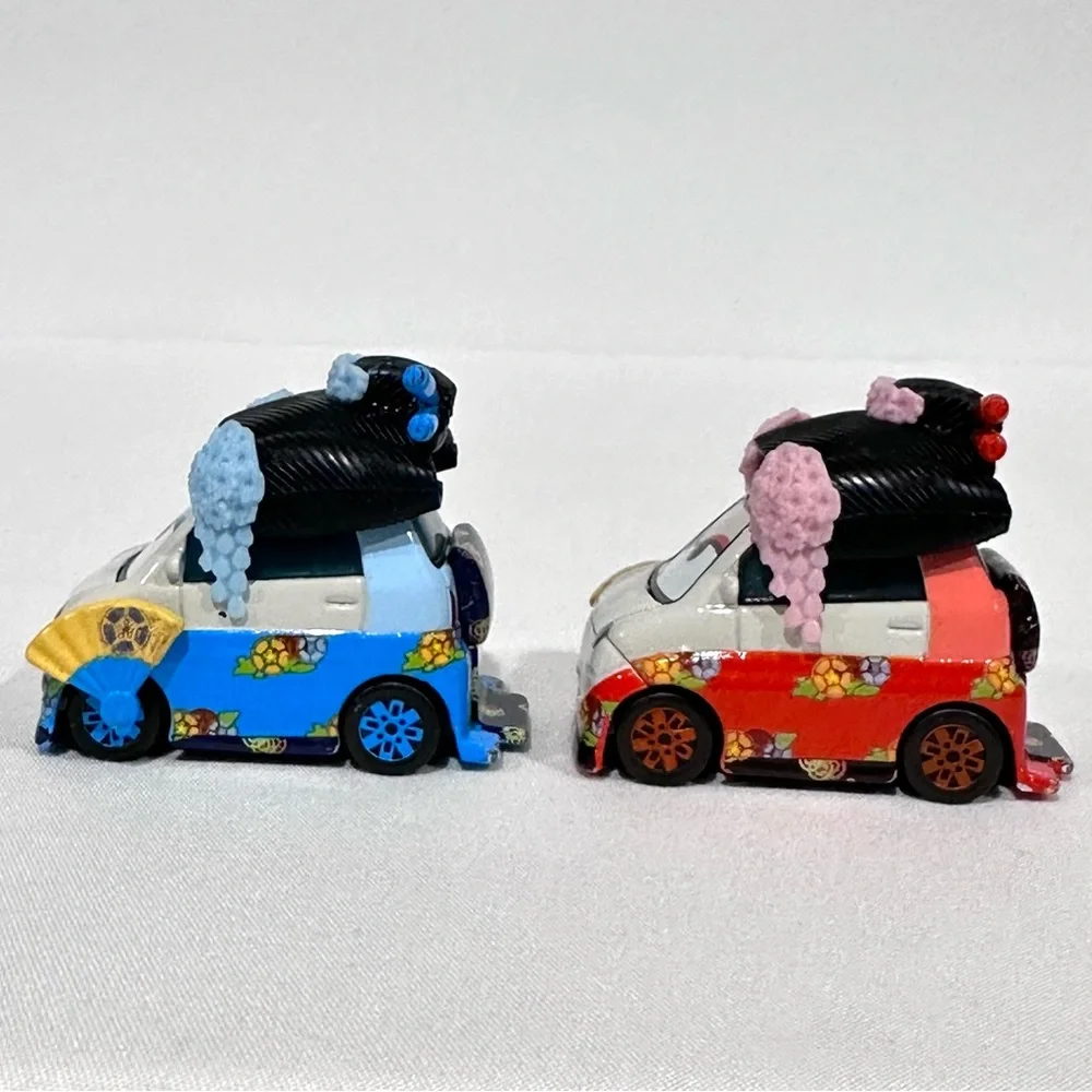 Disney Cars 2 Shigeko, Okuni, Chisaki Tokyo Party Set